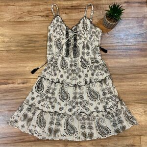 Me 2 Magic Dress Size Large